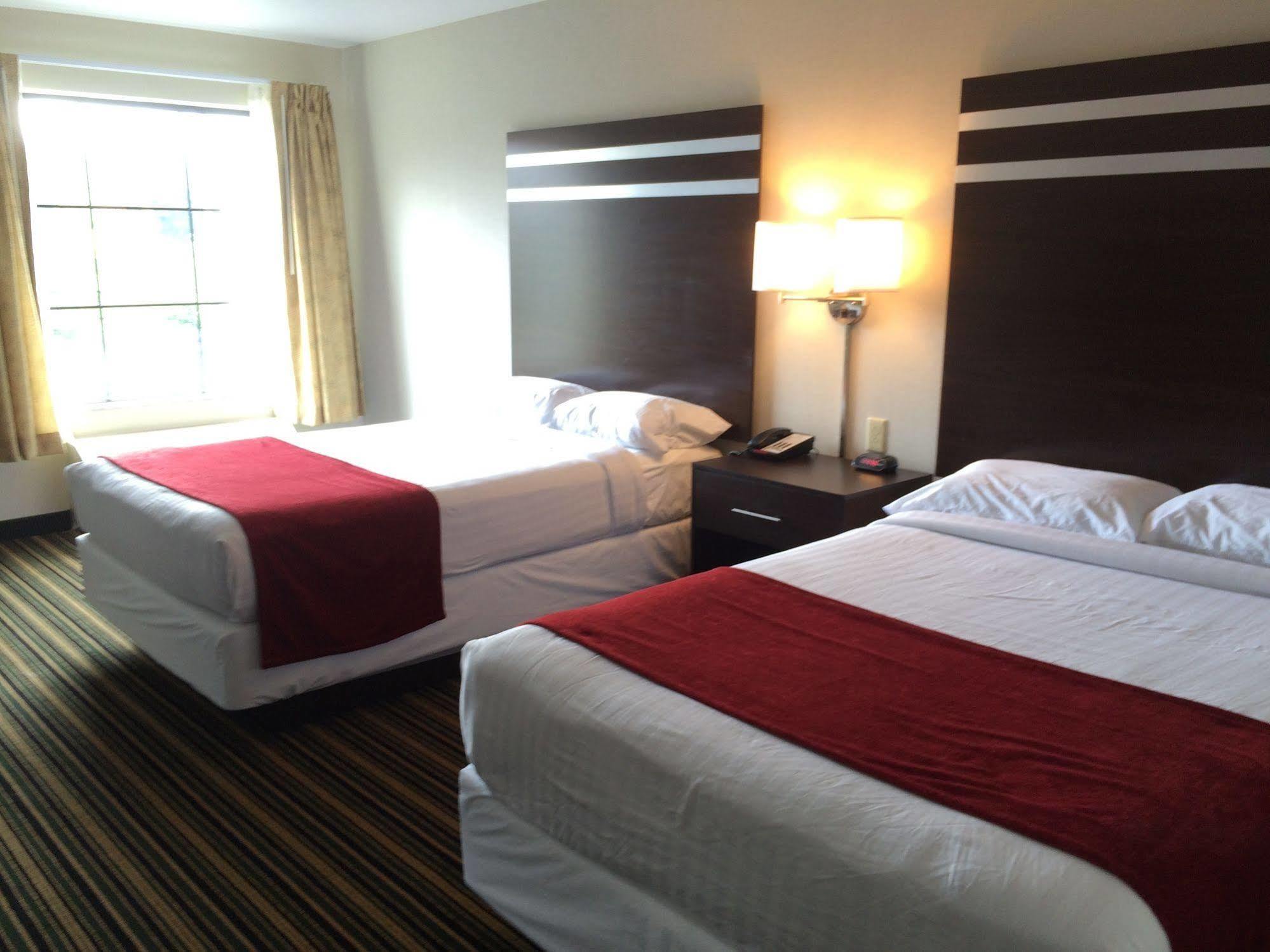 The Inn Monaca Екстер'єр фото